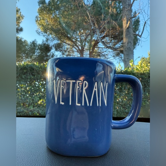 Rae Dunn Artisan Collection Blue Patriotic Mug - Picture 9 of 10